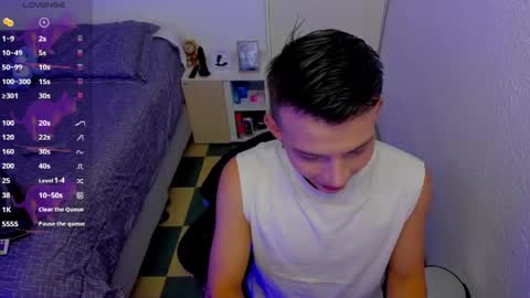 Alejandro online show from May 1, 3:11 am