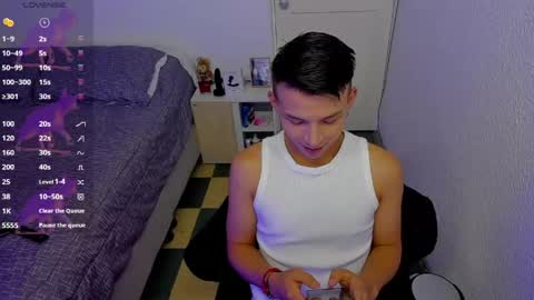 Alejandro online show from May 5, 1:46 am