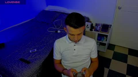 Alejandro online show from May 12, 2:19 am