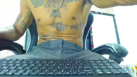 SEXY COUPLE  online show from March 23, 7:51 pm