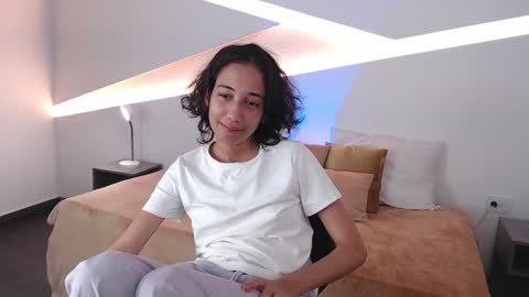 Alana online show from December 13, 9:41 pm