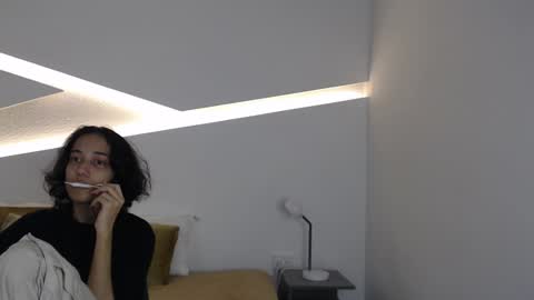 Alana online show from January 4, 7:23 pm