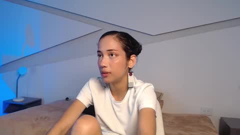 Alana online show from December 2, 8:48 pm