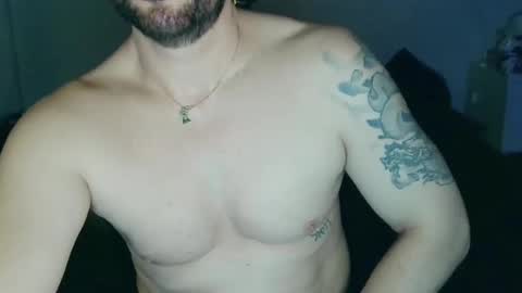 hot_mad online show from March 8, 3:28 am