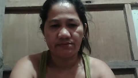 Snapshot of hot_mama09 chatting on March 16, 11:14 am hotmama online show from March 16, 11:14 am