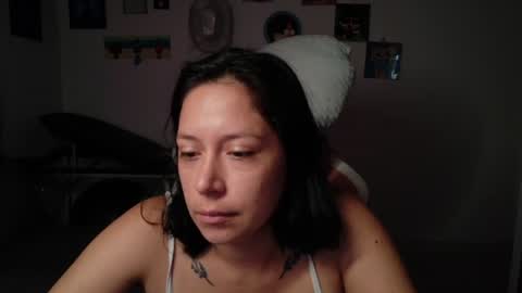 Mia online show from June 16, 1:47 pm