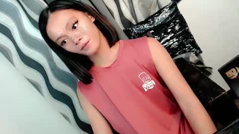 SWEET AGATHA online show from February 26, 8:15 am