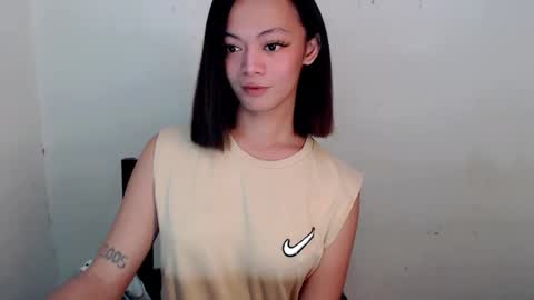 SWEET AGATHA online show from October 17, 6:38 am