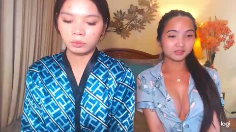 hot_nikki69 online show from December 22, 11:46 pm