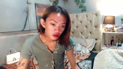 hot_petit69 online show from March 15, 6:14 pm