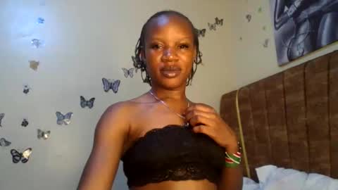 Snapshot of hot_petite100 chatting on June 10, 5:50 am hot petite100 online show from June 10, 5:50 am