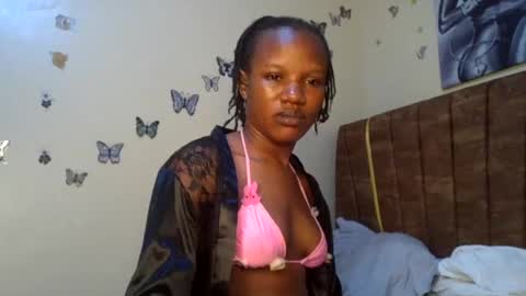 Snapshot of hot_petite100 chatting on June 17, 2:40 pm hot petite100 online show from June 17, 2:40 pm