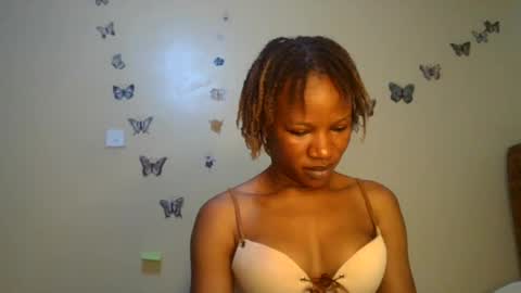 Snapshot of hot_petite100 chatting on July 2, 7:14 am hot petite100 online show from July 2, 7:14 am