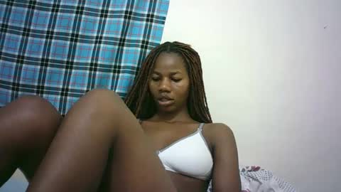 Snapshot of hot_reenor chatting on July 25, 11:41 am reenor online show from July 25, 11:41 am