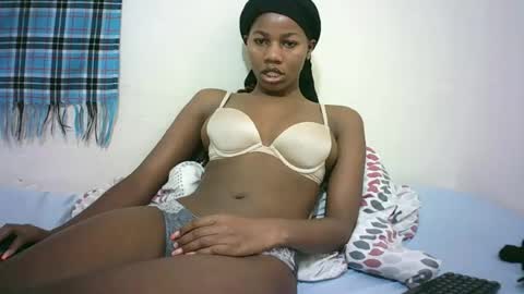Snapshot of hot_reenor chatting on July 26, 11:55 pm reenor online show from July 26, 11:55 pm