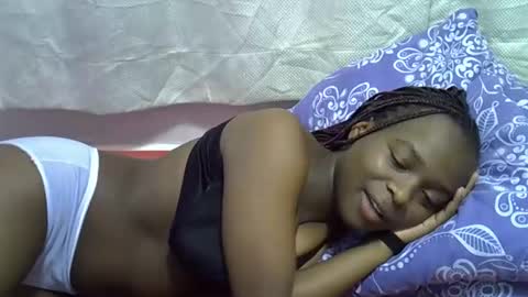 Hot rinah online show from February 12, 7:03 am