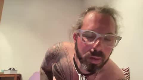 Snapshot of hot_sex83 chatting on February 24, 4:58 pm letmedoo2 online show from February 24, 4:58 pm