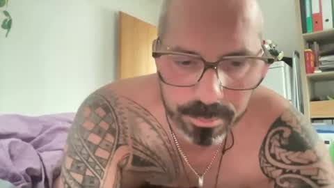 letmedoo2 online show from July 19, 9:24 am