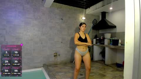 Vanesa Oliver and Andrew online show from December 27, 11:10 pm