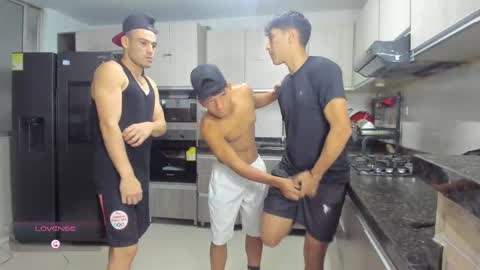 Vanesa Oliver and Andrew online show from September 26, 10:58 pm