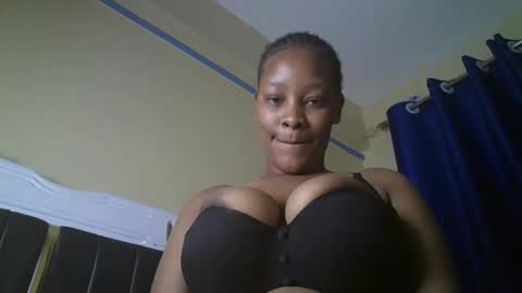 Amanda online show from June 3, 2:44 pm