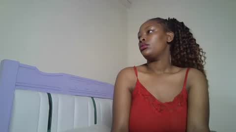 Snapshot of hot_sexxxy_bitch chatting on July 25, 2:25 pm Amanda online show from July 25, 2:25 pm