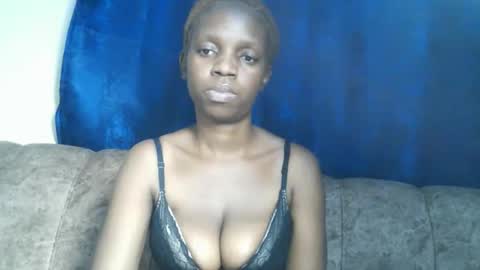 Snapshot of hot_sexxy_baby chatting on March 19, 3:05 pm hot_sexxy_baby online show from March 19, 3:05 pm