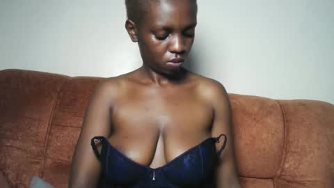 Snapshot of hot_sexxy_baby chatting on March 21, 6:55 pm hot_sexxy_baby online show from March 21, 6:55 pm