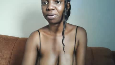 Snapshot of hot_sexxy_baby chatting on March 27, 1:11 am hot_sexxy_baby online show from March 27, 1:11 am