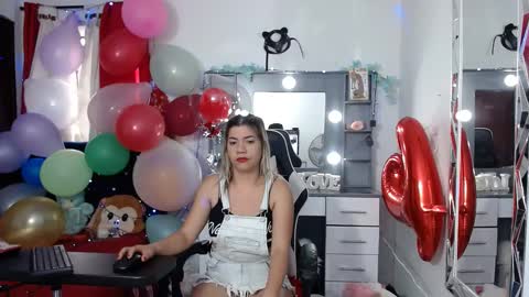 hot sexy bunny online show from February 8, 12:39 pm