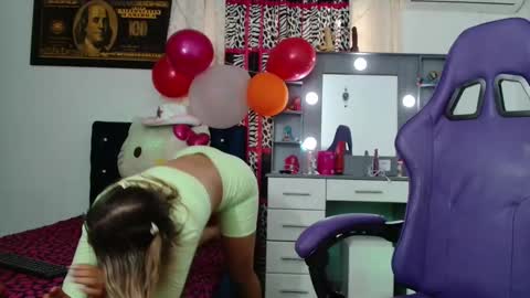 hot sexy bunny online show from April 14, 3:40 pm