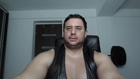 Stefano.. online show from November 12, 2:28 pm