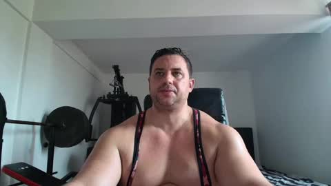 Snapshot of hot_stefano1 chatting on May 17, 4:03 pm Stefano.. online show from May 17, 4:03 pm