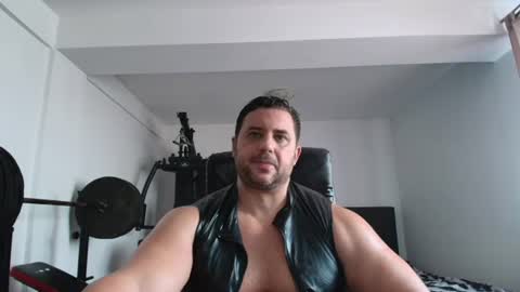 Snapshot of hot_stefano1 chatting on June 20, 4:21 pm Stefano.. online show from June 20, 4:21 pm