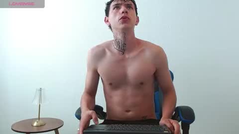 Snapshot of hot_teo1 chatting on June 9, 12:06 pm M A T E O online show from June 9, 12:06 pm