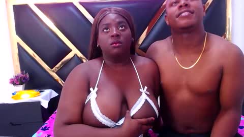hot_triangle online show from October 2, 8:05 pm