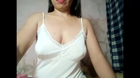 hot_warrios247 online show from January 27, 8:49 pm