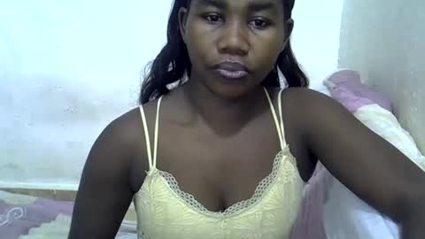 Snapshot of hotagrace chatting on November 24, 5:12 pm hotagrace online show from November 24, 5:12 pm