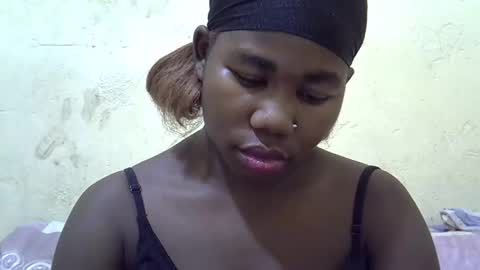 hotagrace online show from March 16, 5:17 pm