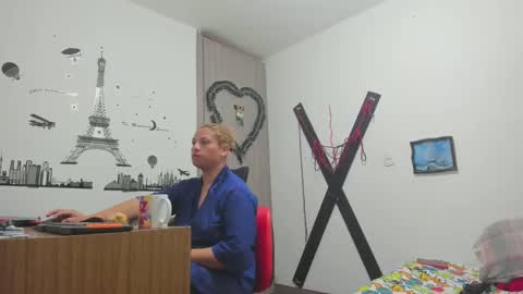 hotandfierylatinos online show from February 18, 11:11 am