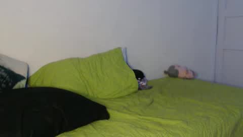Snapshot of hotandpower10 chatting on January 22, 5:26 am Hot and PowerHOPE U MISS ME online show from January 22, 5:26 am