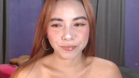 hotasian_pinky online show from July 25, 11:08 am
