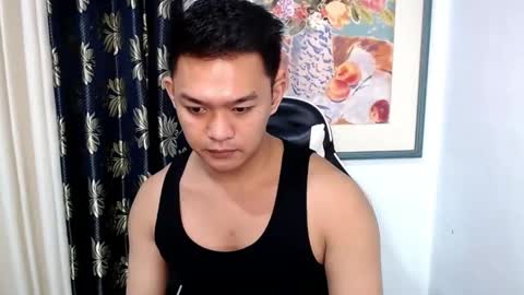 Snapshot of hotastonishingethan chatting on February 10, 8:42 pm ETHAN online show from February 10, 8:42 pm