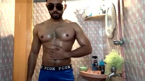 Snapshot of hotathleticplay3 chatting on December 20, 9:16 am hotathleticplay3 online show from December 20, 9:16 am