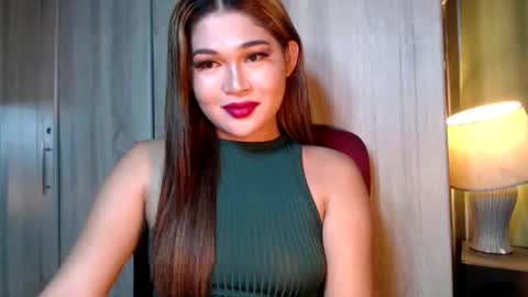 Snapshot of hotbabealjie chatting on February 24, 12:20 am Aljie online show from February 24, 12:20 am