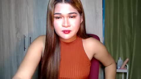 Snapshot of hotbabealjie chatting on March 10, 7:10 am Aljie online show from March 10, 7:10 am