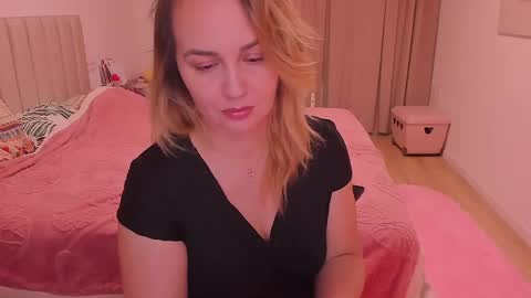 SweetBrendy online show from December 12, 11:07 am