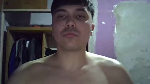 Snapshot of hotbaby6900 chatting on October 19, 9:48 pm hotbaby6900 online show from October 19, 9:48 pm