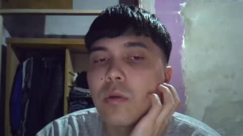 Snapshot of hotbaby6900 chatting on November 1, 7:43 am hotbaby6900 online show from November 1, 7:43 am