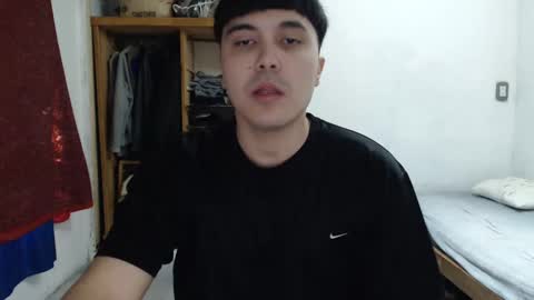 Snapshot of hotbaby6900 chatting on November 18, 1:15 pm hotbaby6900 online show from November 18, 1:15 pm